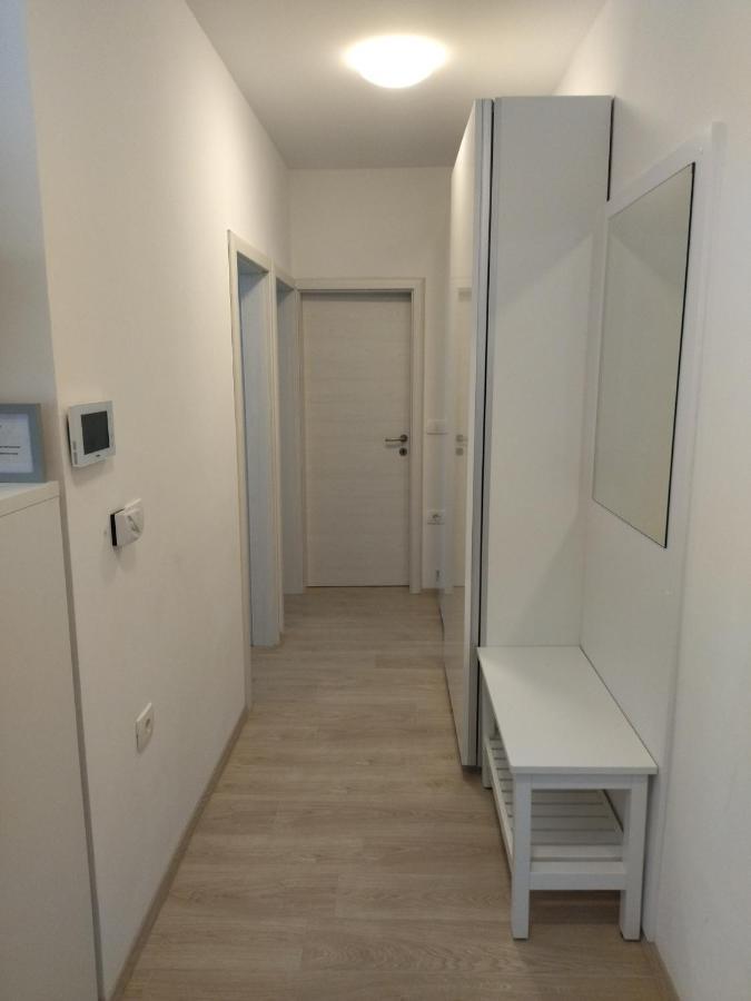 Apartments B&M Sežana Eksteriør bilde